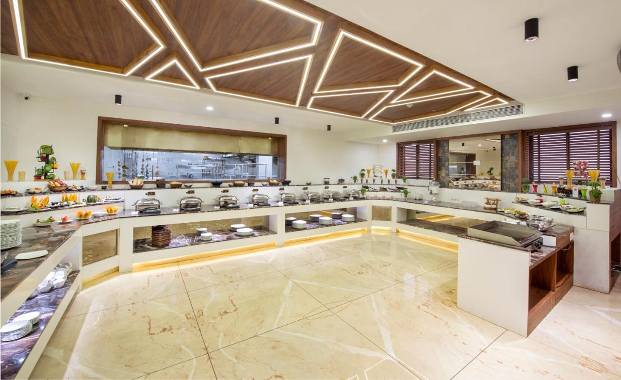 Lords Eco Inn Morbi Екстер'єр фото